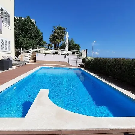 Apartman Cozy With Shared Pool *