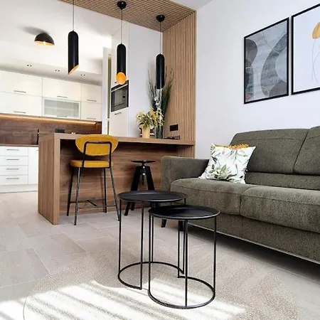 Cozy With Shared Pool Apartamento *